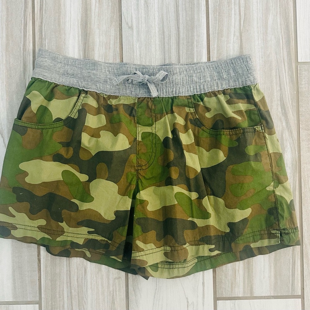 BCG, Green Camo Shorts with Gray waistband, Medium